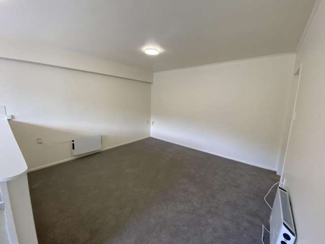 1/131 Happy Valley Road 1325_2