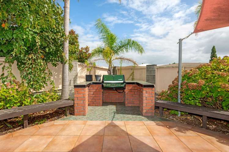 68 Potae Avenue Lytton West_21