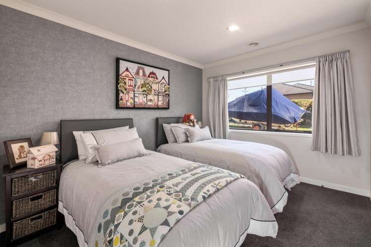 24 Stafford Rise Owhata_15