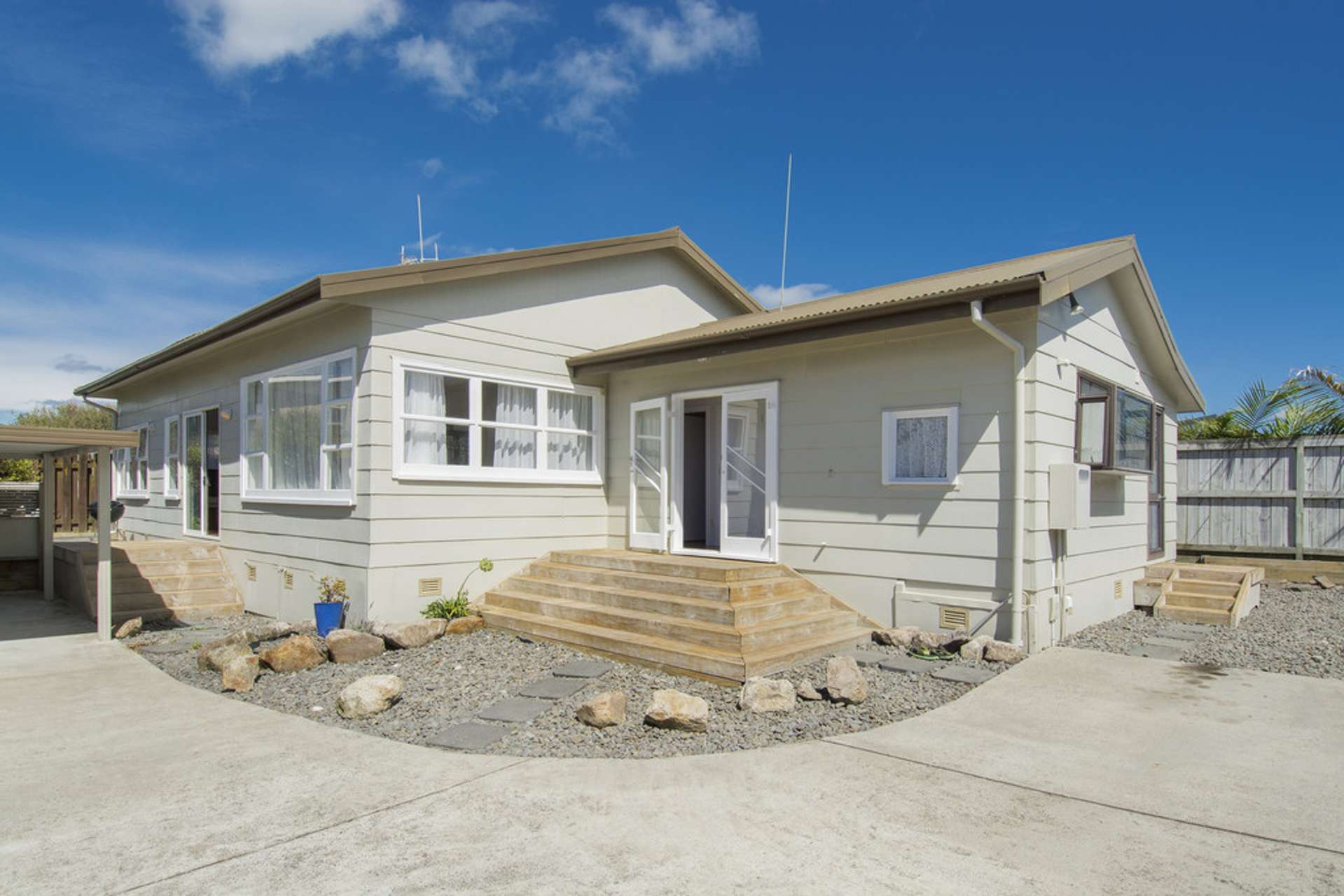 1282 Papamoa Beach Road Papamoa_0