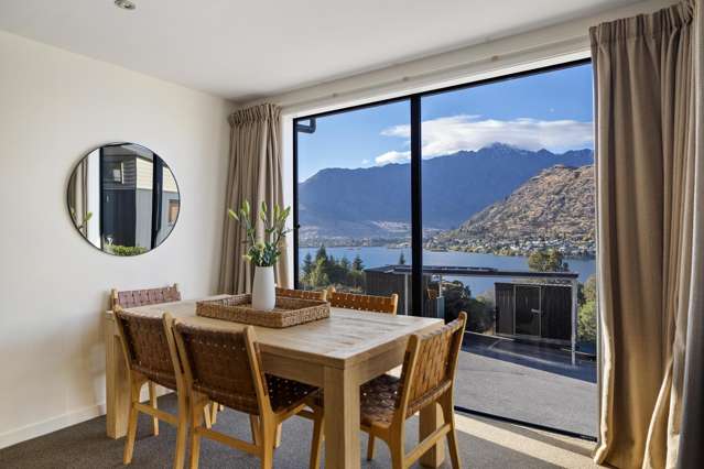 Easy Queenstown Living