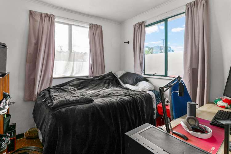 23 Dundale Avenue Blockhouse Bay_11