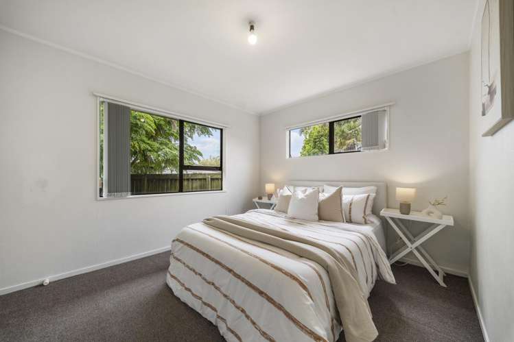 2/12 Edmund Hillary Ave Papakura_7