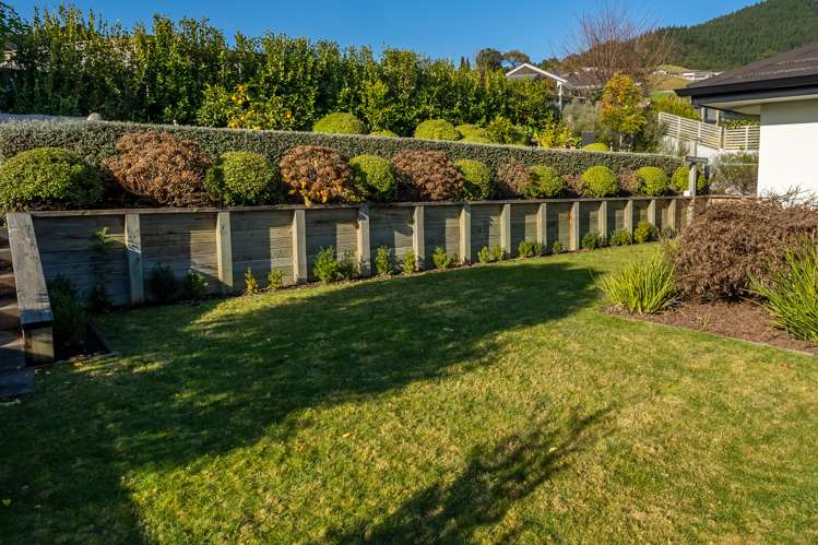 90 Washbourn Drive Richmond_25