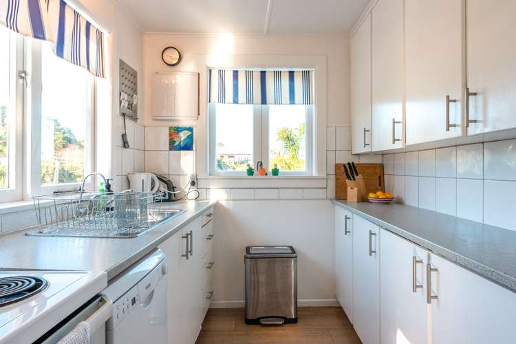 21 Moana Avenue Surfdale_19