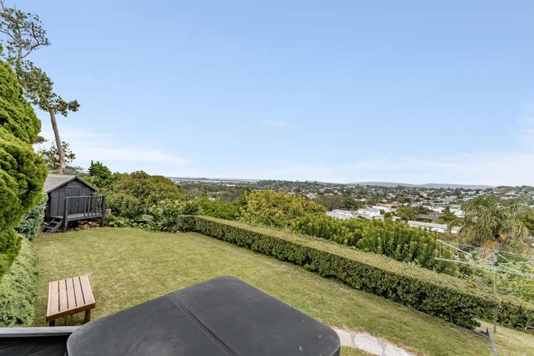 7 Fern Avenue Epsom_23