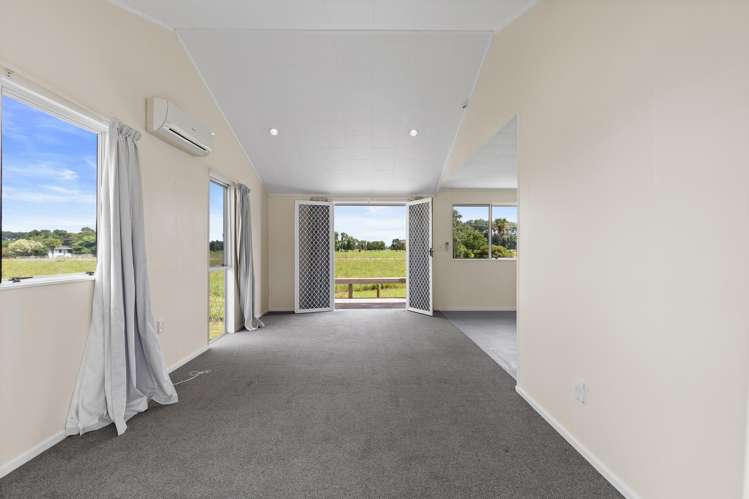 1922 State Highway 25 Pipiroa_18