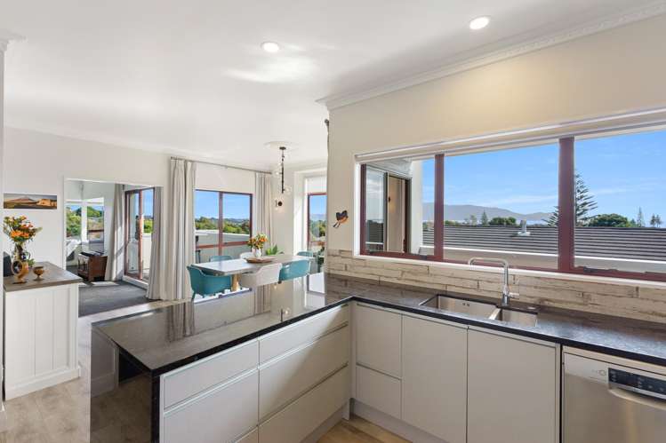 11 Island View Terrace Waikanae Beach_21