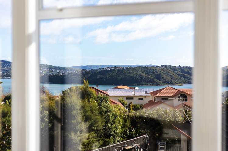 6 Iona Place Papakowhai_36