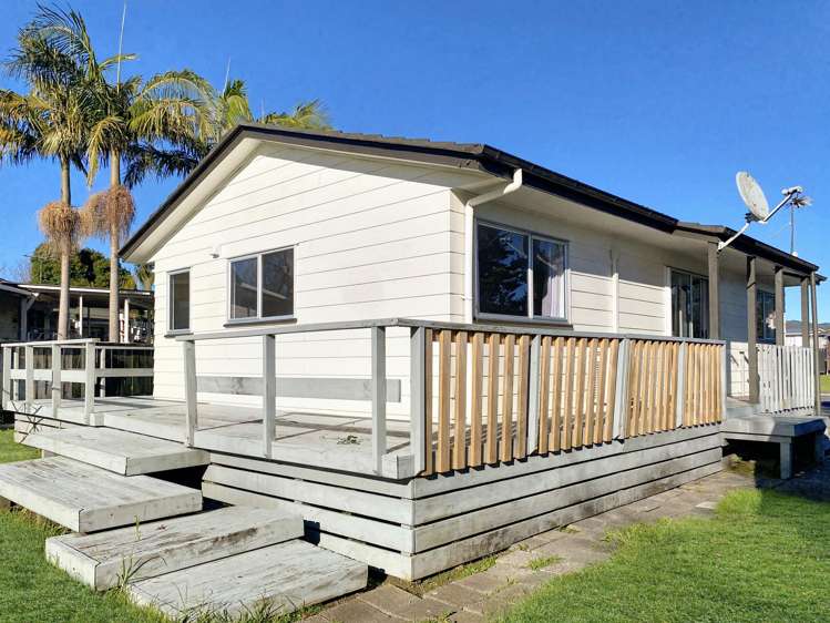 13 Silverstone Place Henderson_13
