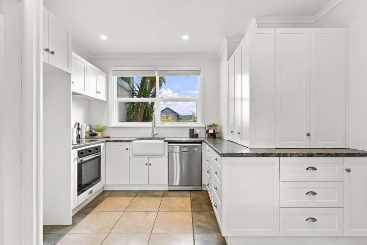3 Dickson Crescent Saint Johns Hill_10