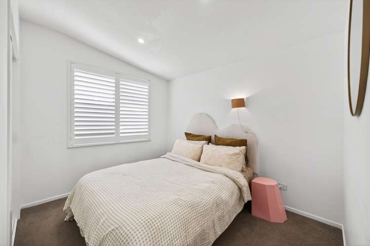 1/4 Glen Atkinson Street St Heliers_9