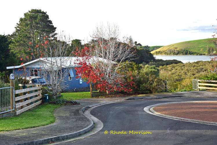 8 Heaths Way Paparoa_23