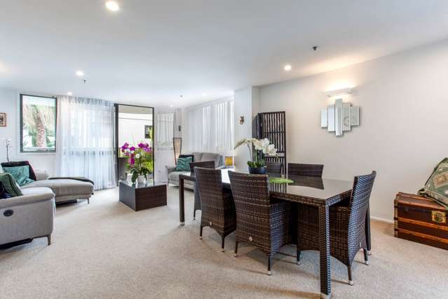 2d/171 Hurstmere Road Takapuna_4