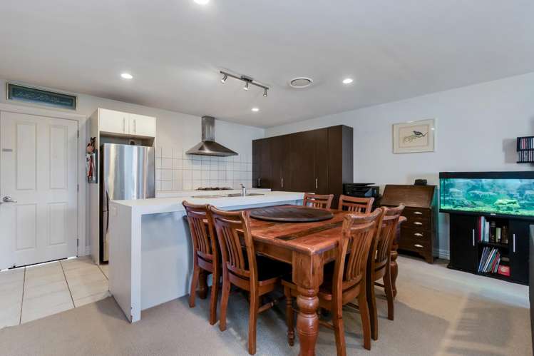 8 Leneford Drive_5