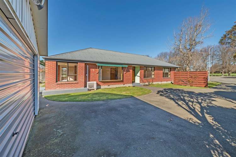 27 Lochee Road Upper Riccarton_21