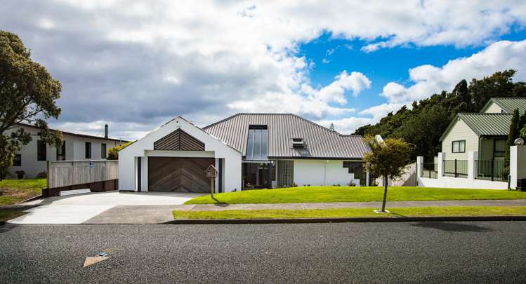 9 Ewhurst Place Goodwood Heights_18