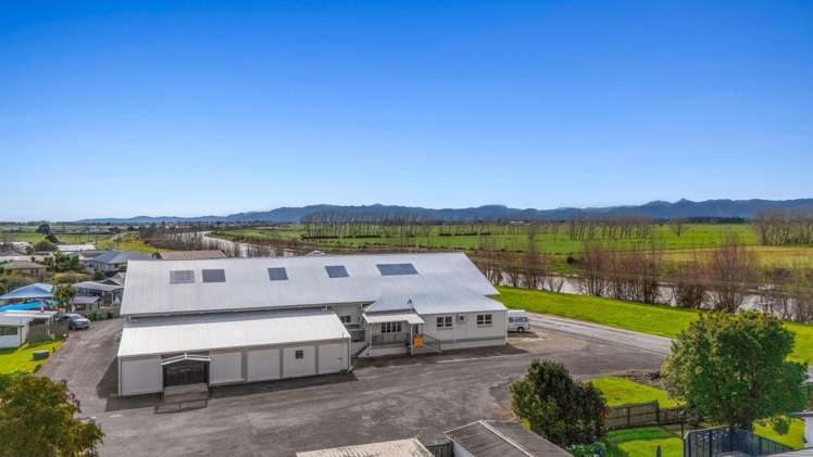 21 River Road Ngatea_10