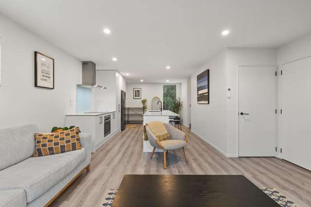 181a Lincoln Road Addington_4