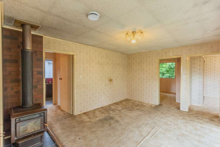 16 Russell Street Otane_6