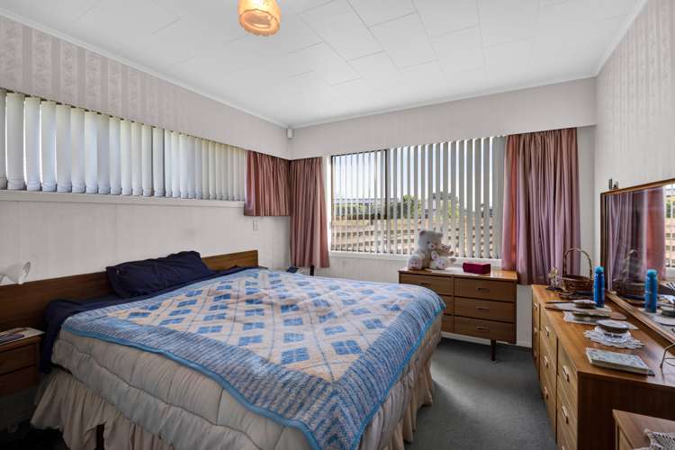 15 Green Lane Hawera_6