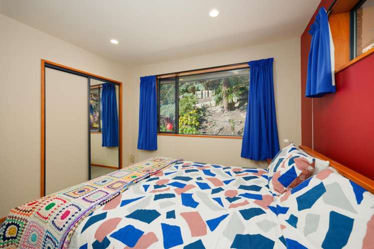 22a Kotuku Road South Bay_29