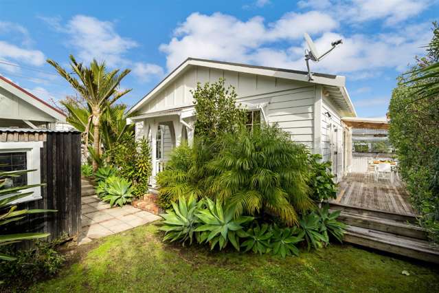 24 Abbotsford Terrace Devonport_1