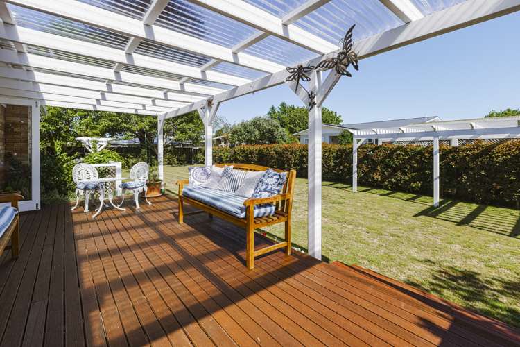 69 Beach Road Pahurehure_15