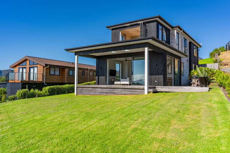 10 Solar Way Langs Beach_24