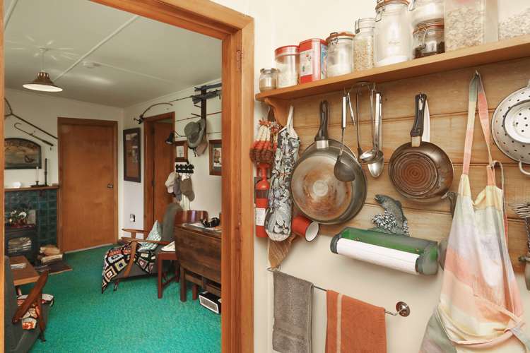 84 Pacific Drive Southbridge_6