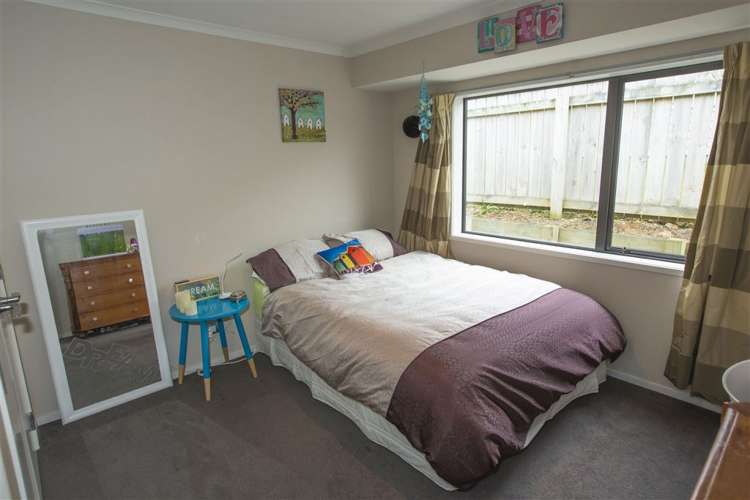 17 Kahurangi Heights Aotea_13