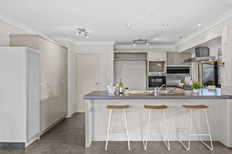 206 Carnoustie Drive Wattle Downs_8