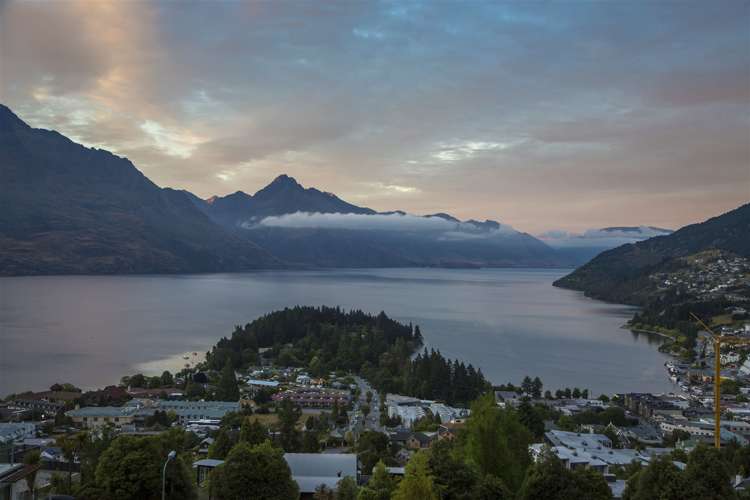 29 Belfast Terrace Queenstown_5