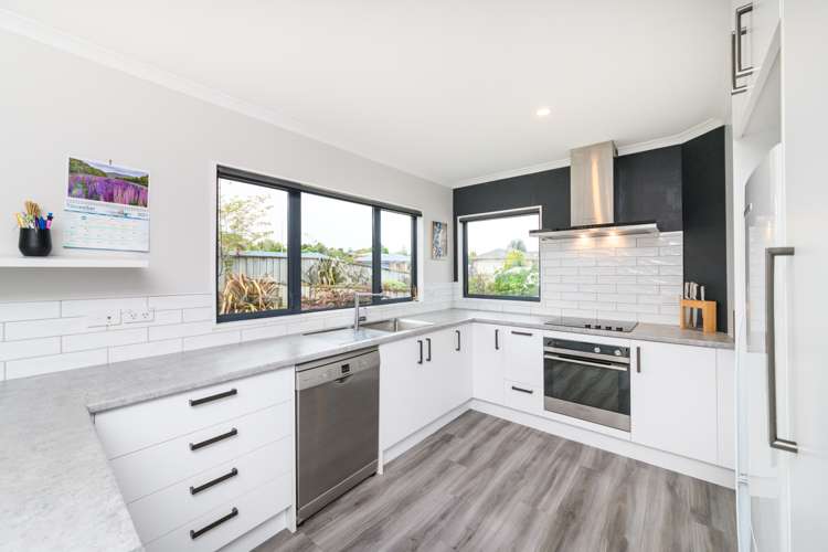 4 Almond Grove Feilding_5
