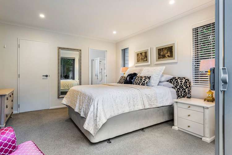 20 Pommes Way Silverdale_24