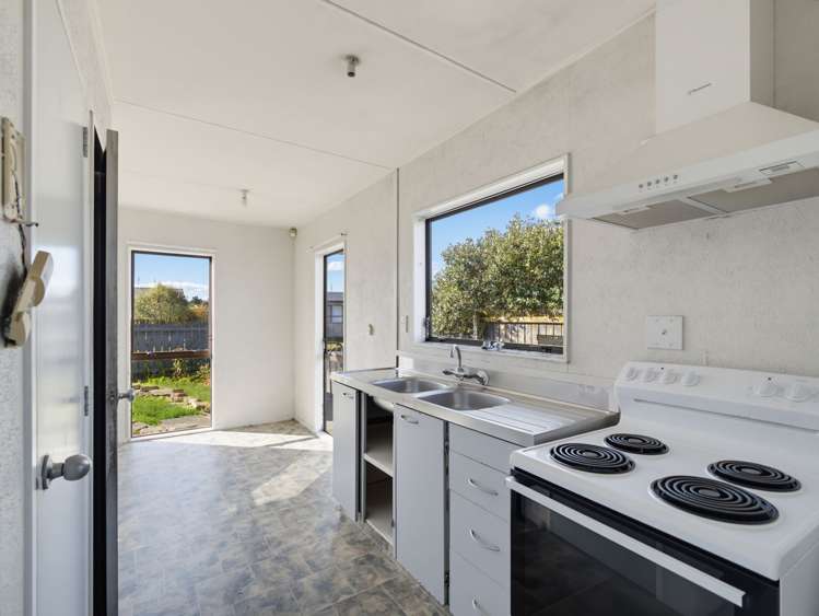 69 Tarbet Street Flaxmere_4