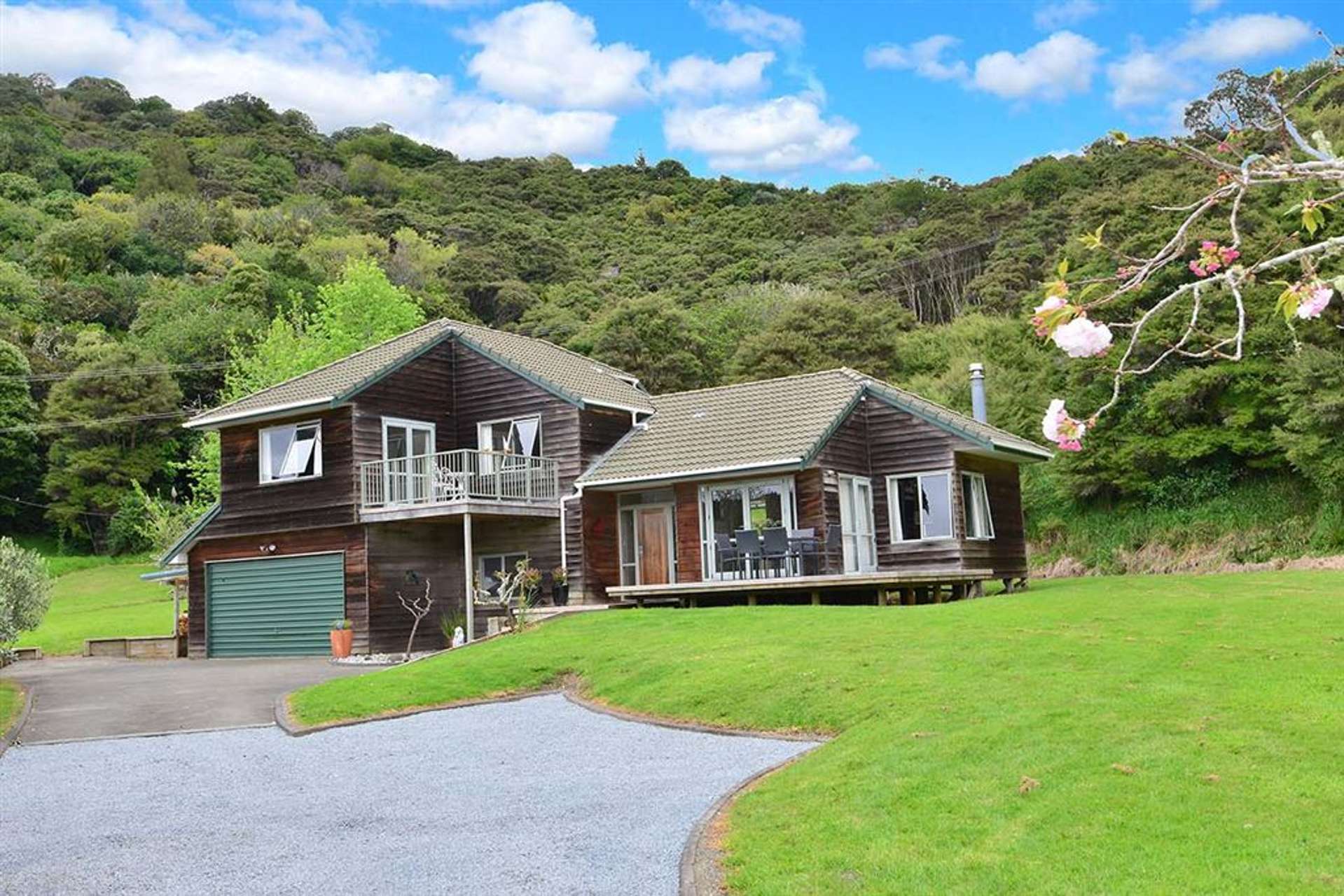 91 Weranui Road Waiwera Rodney Houses for Sale One Roof