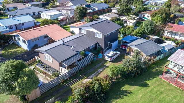 136 Lorraine Place Whangamata_2