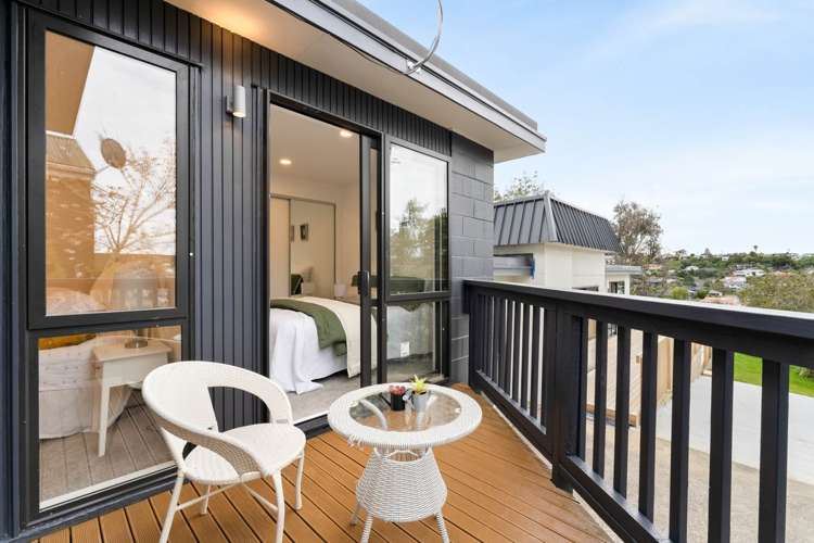 1/612 Beach Road Browns Bay_13