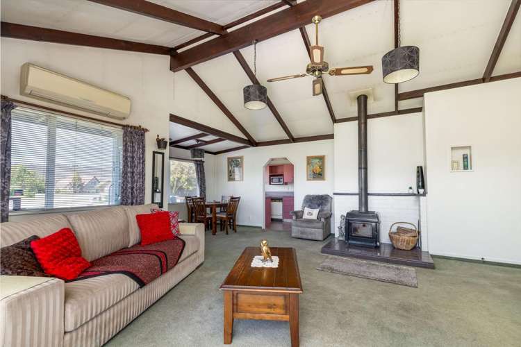 6 Cherry Grove Alexandra_5
