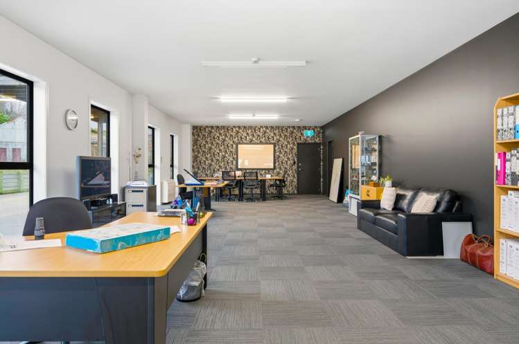 28 Boomer Street Green Island_10