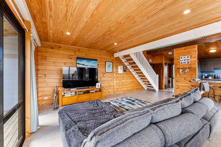 804 Whangaparaoa Road Manly_9