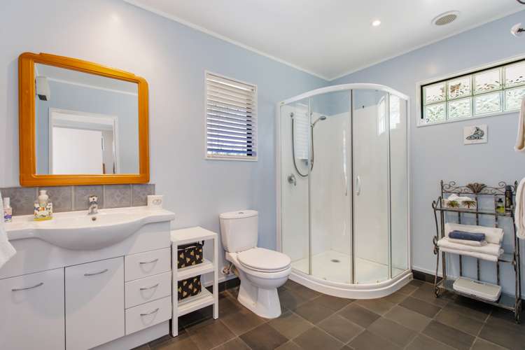 22 North Road Clevedon_13