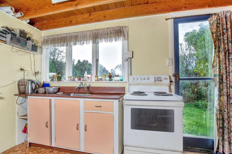 83 Pacific Drive Southbridge_3