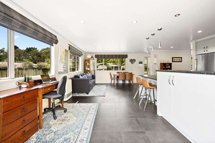 3 Brookbank Place Glenview_6