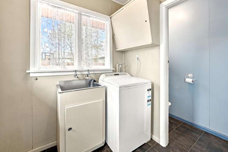 54 Hargood Street Woolston_13