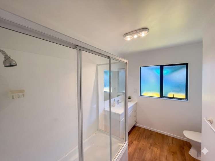109 Pooks Road Ranui_9