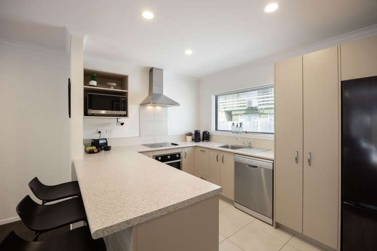 2/3 Manning Street Hamilton Central_4