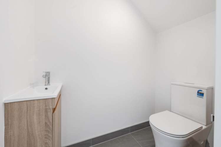 5 Kotiu Place Massey_15