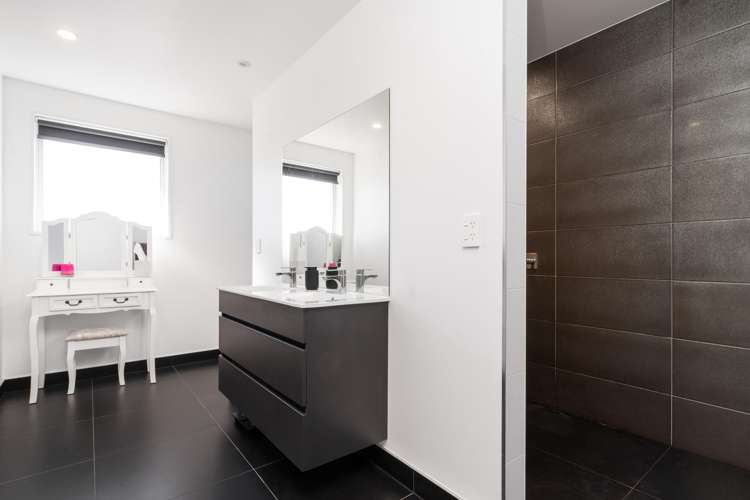 217 Cavendish Road Casebrook_23